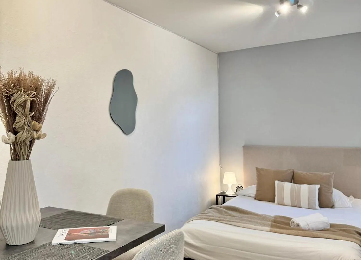 Le Chateaudun, Centre Ville De Rennes Apartment